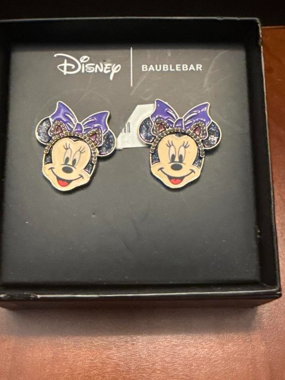 Disney x BaubleBar Minnie Mouse Purple Bow Stud Earrings – Halloween / Villains